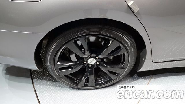Infiniti M 2011 thumb 6
