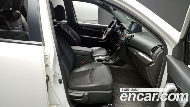 Kia Sorento 2011 thumb 11
