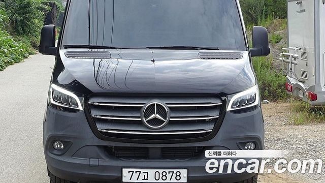 Mercedes-Benz Sprinter 2019 thumb 12