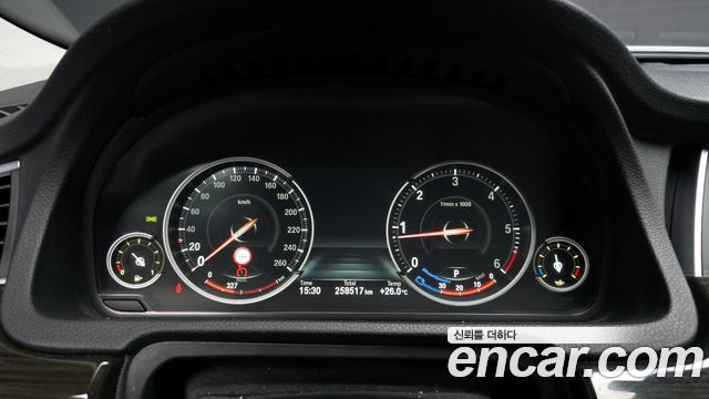 BMW 3 серии GT 2014 thumb 9