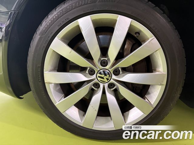 Volkswagen Phaeton 2012 thumb 6