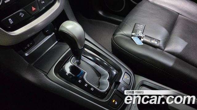 Chevrolet Captiva 2016 thumb 10
