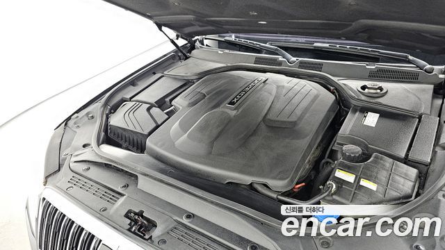 SsangYong Chairman 2013 thumb 7