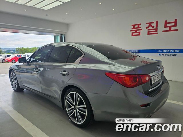 Infiniti Q50 2015 thumb 5