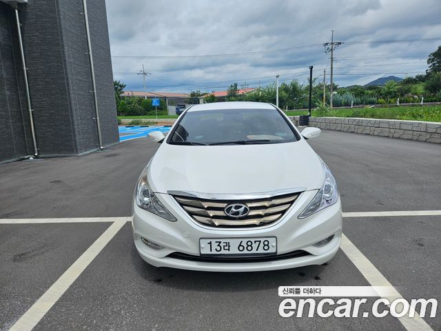 Hyundai Sonata 2011 thumb 2