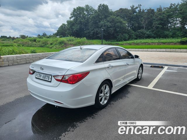 Hyundai Sonata 2011 thumb 5