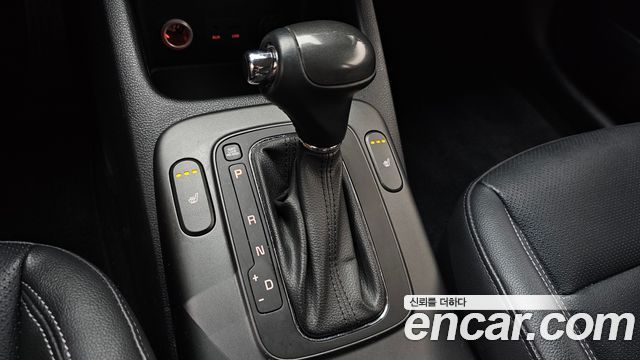 Kia K3 2013 thumb 10