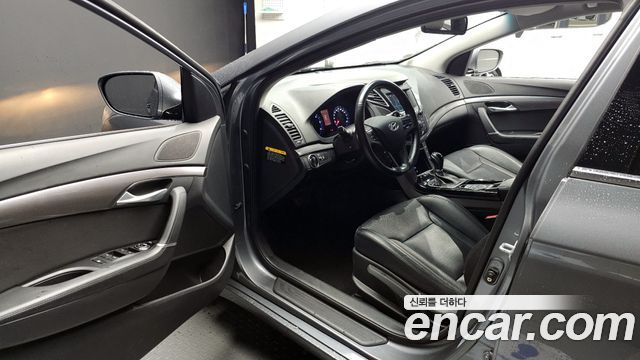 Hyundai i40 2017 thumb 10