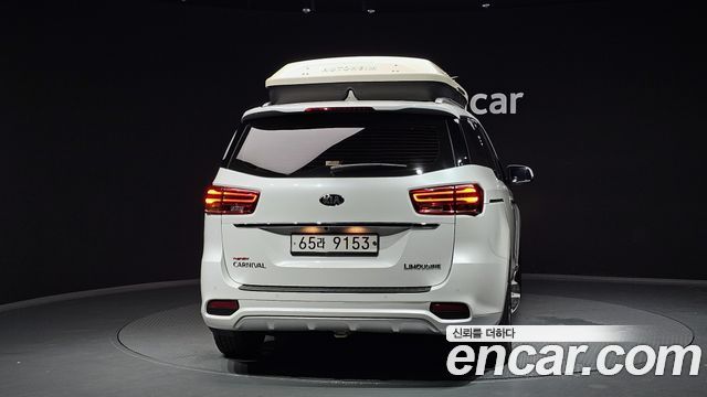 Kia Carnival 2019 thumb 4