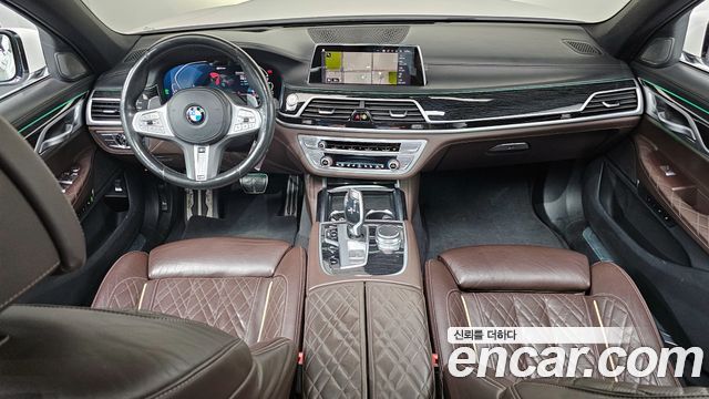 BMW 7 серии 2020 thumb 8