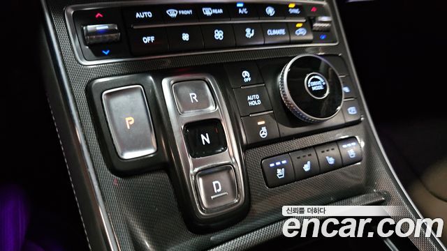 Hyundai Santa Fe 2020 thumb 10