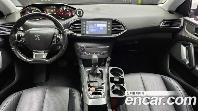 Peugeot 308 2014 thumb 7