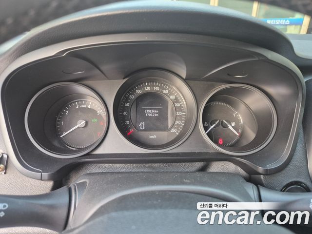 Renault Korea SM6 2018 thumb 9