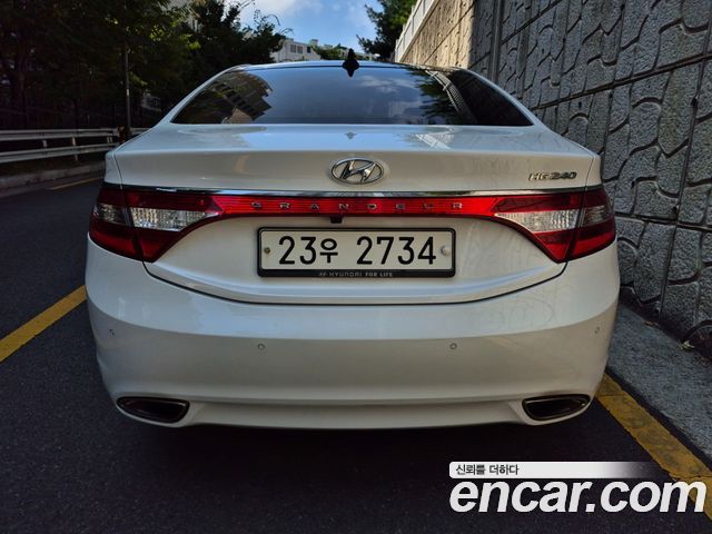 Hyundai Grandeur 2013 thumb 5