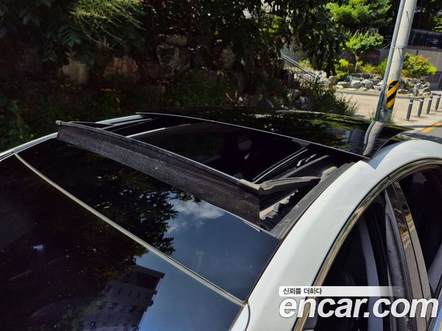 Hyundai Grandeur 2013 thumb 12