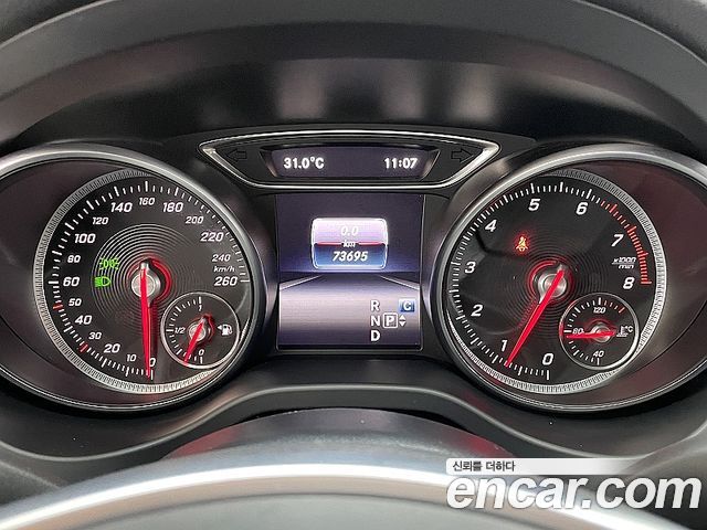 Mercedes-Benz CLA 2018 thumb 8