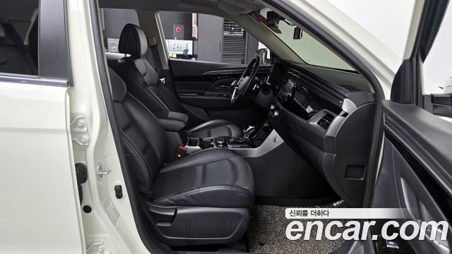 SsangYong Korando 2022 thumb 10