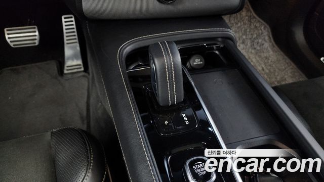 Volvo XC90 2021 thumb 9