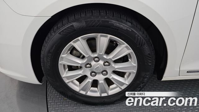 Chevrolet Alpheon 2015 thumb 5