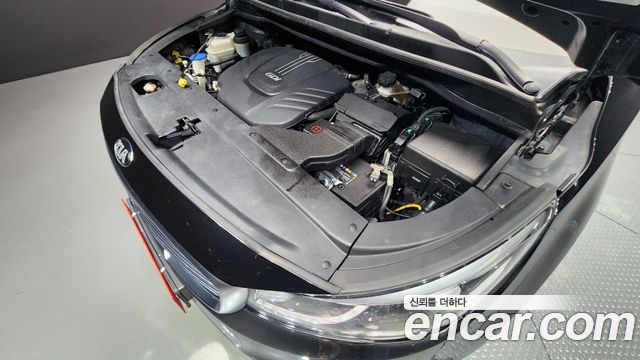 Kia Carnival 2015 thumb 7