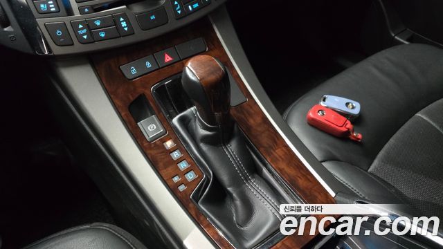 Chevrolet Alpheon 2013 thumb 10