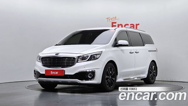 Kia Carnival 2015 thumb 2