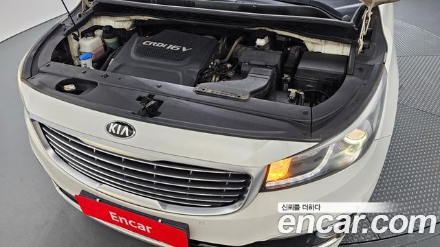 Kia Carnival 2015 thumb 7