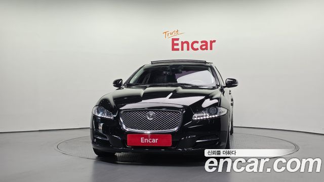 Jaguar XJ 2013 thumb 4