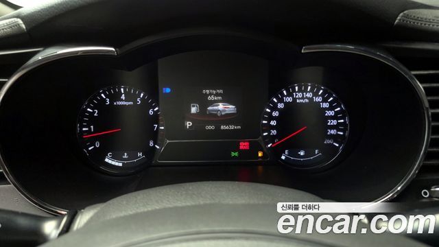 Kia K5 2010 thumb 9