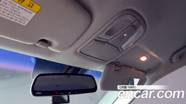 Kia K5 2010 thumb 12