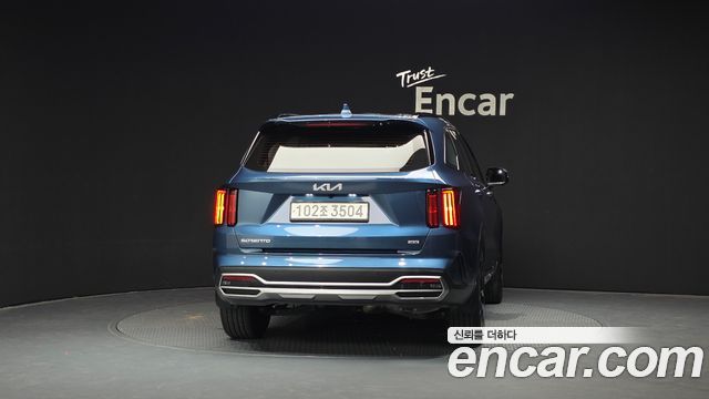 Kia Sorento 2023 thumb 5