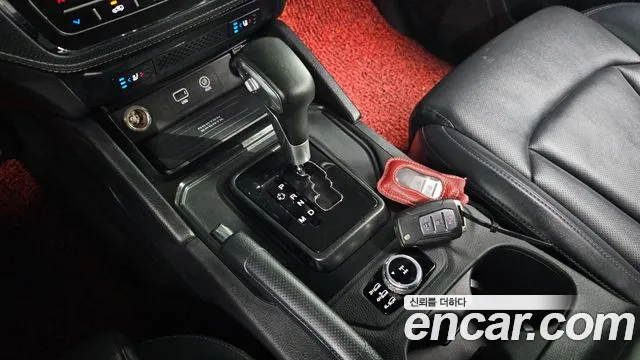 SsangYong Rexton 2021 thumb 10