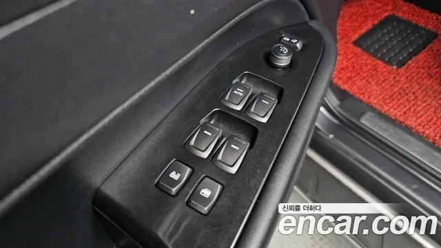 SsangYong Rexton 2021 thumb 12