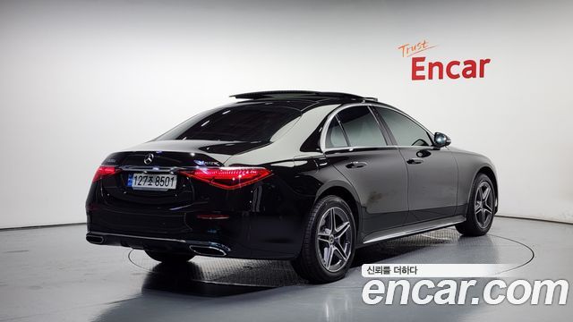 Mercedes-Benz S-Class 2022 thumb 3