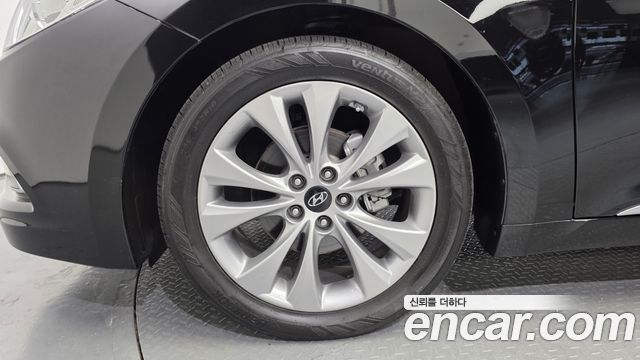 Hyundai Grandeur 2012 thumb 6