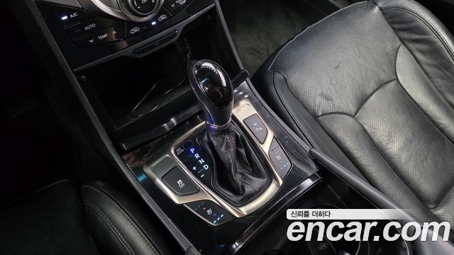 Hyundai Grandeur 2012 thumb 10