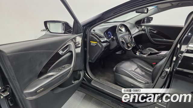 Hyundai Grandeur 2012 thumb 12
