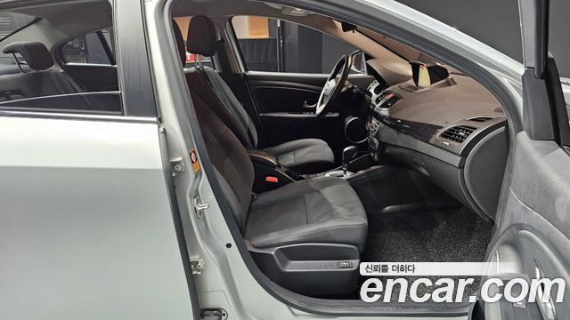 Renault Korea SM3 2014 thumb 10