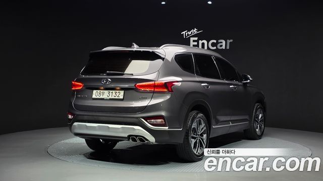Hyundai Santa Fe 2019 thumb 3