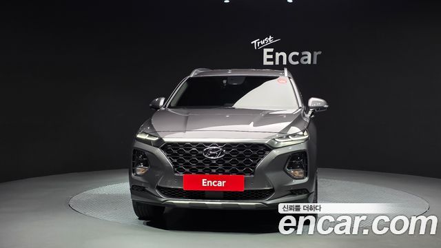 Hyundai Santa Fe 2019 thumb 4