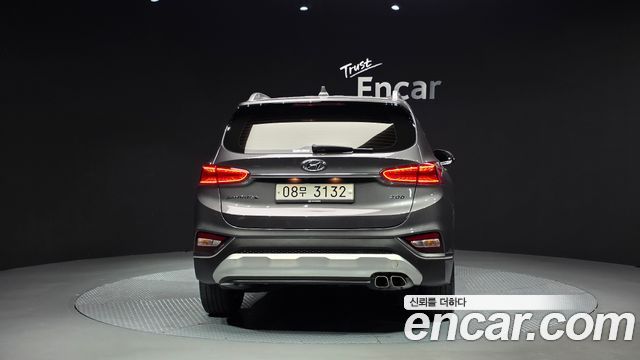 Hyundai Santa Fe 2019 thumb 5