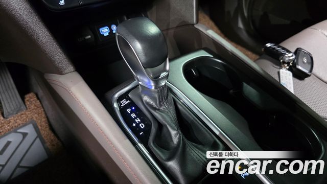 Hyundai Santa Fe 2019 thumb 10