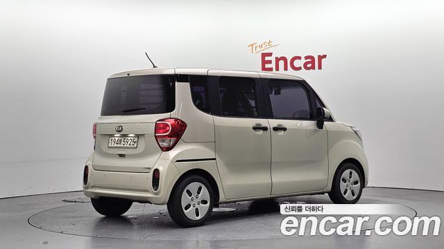 Kia Ray 2018 thumb 10