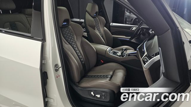 BMW X5 M 2023 thumb 11