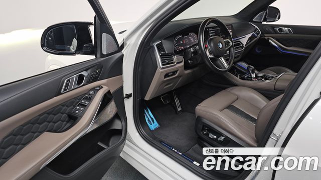 BMW X5 M 2023 thumb 12