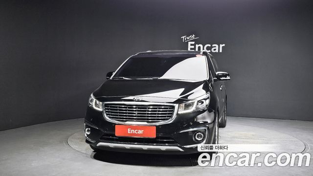 Kia Carnival 2017 thumb 4