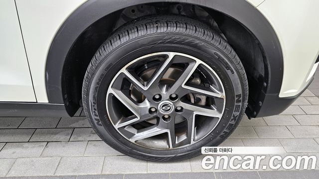 SsangYong Tivoli 2020 thumb 5