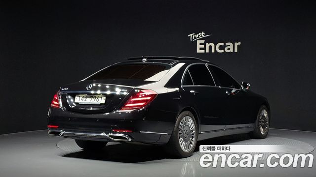 Mercedes-Benz S-Class 2019 thumb 3