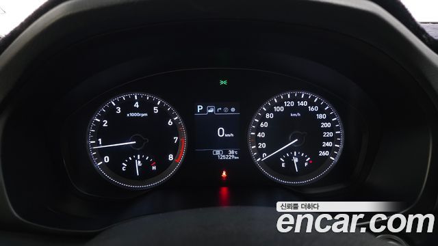 Hyundai Grandeur 2017 thumb 8