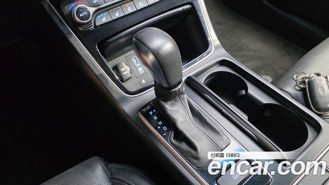 Hyundai Grandeur 2017 thumb 9